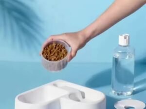 Bol à boire automatique pour animaux de compagnies bol pour chat resistant à l’humidite très fiable de bonne calittes